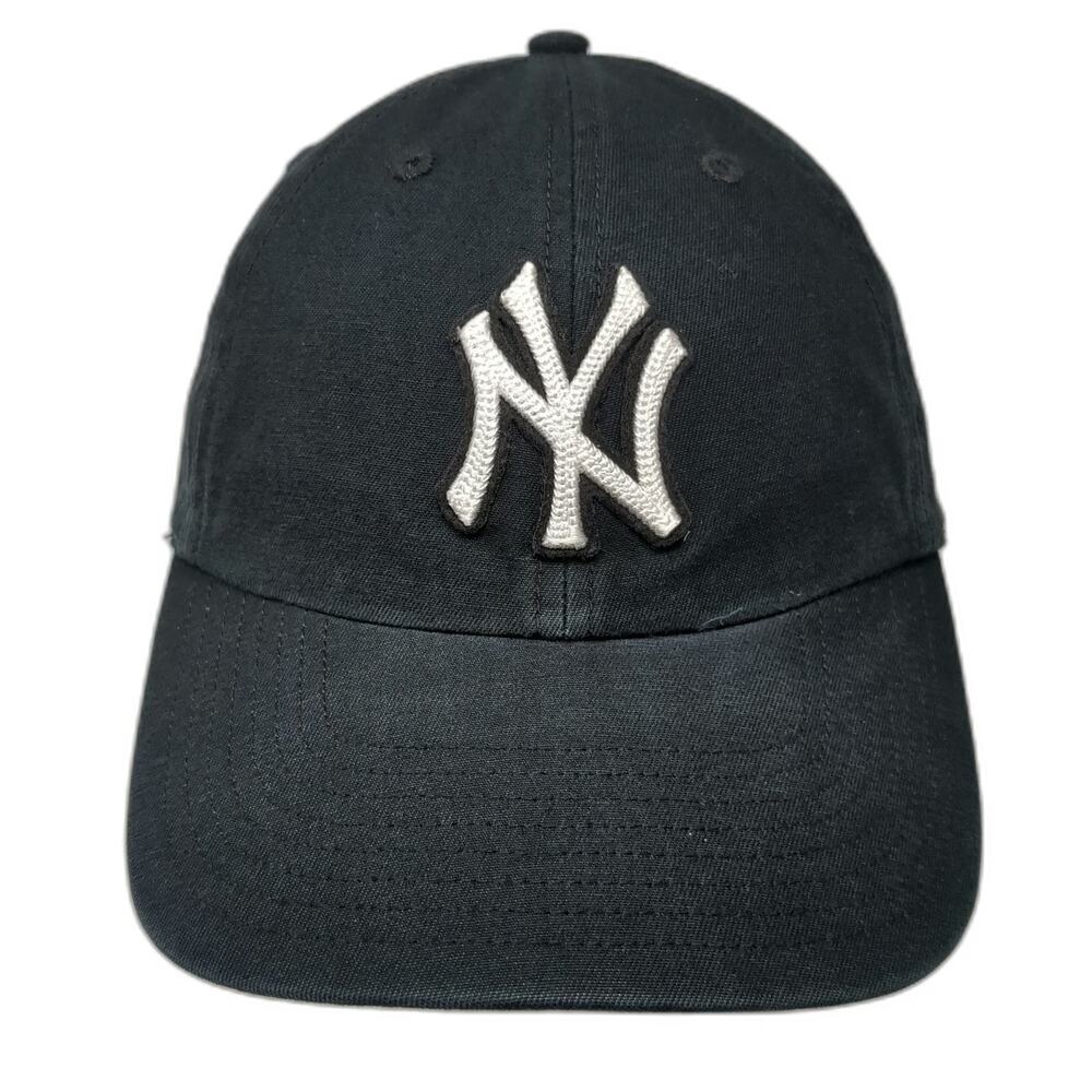 New York Yankees MLB '47 Baseball Cap Black One Size Strapback Curved Brim Hat